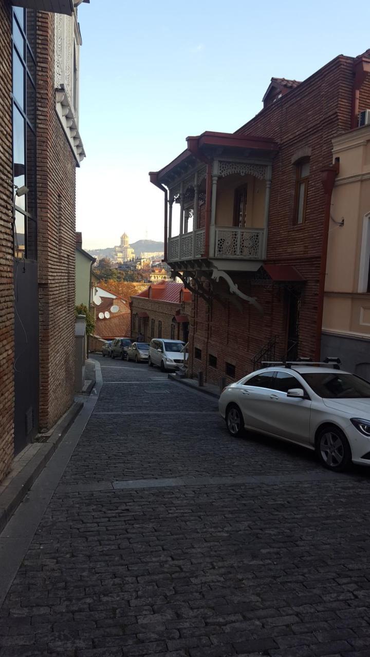 Apartment On Botanikuri Tbilisi Esterno foto