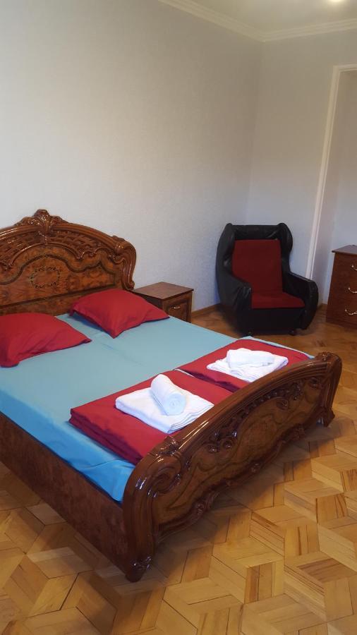 Apartment On Botanikuri Tbilisi Esterno foto