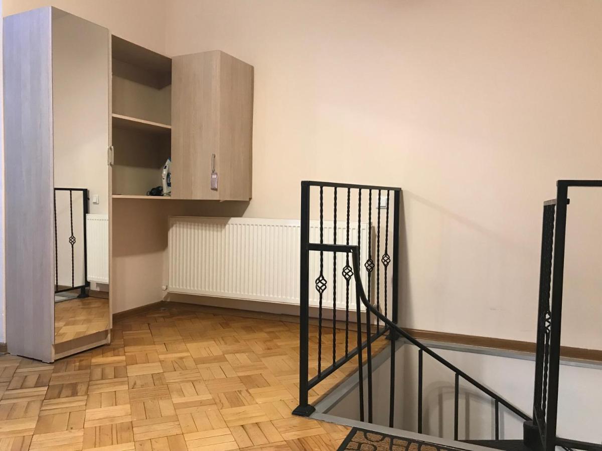 Apartment On Botanikuri Tbilisi Esterno foto